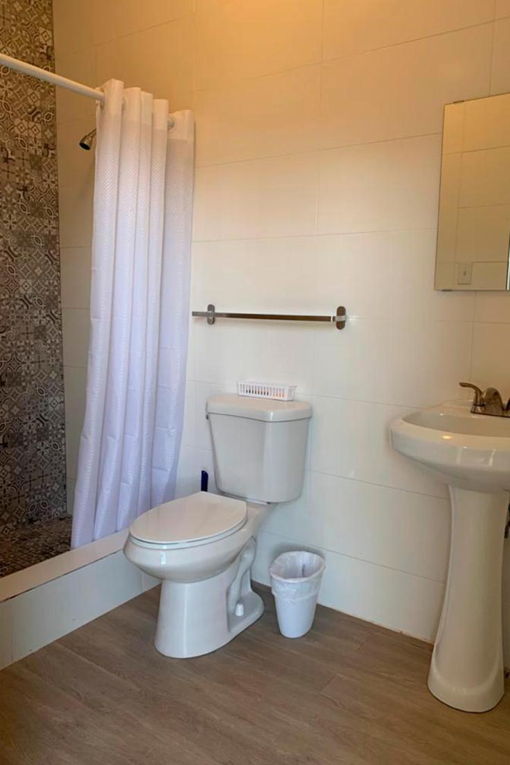 Villas At Auxilio Mutuo 106 San Juan Buitenkant foto